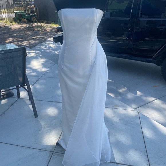 Vintage Jessica McClintock Wedding - Picture 9 of 15